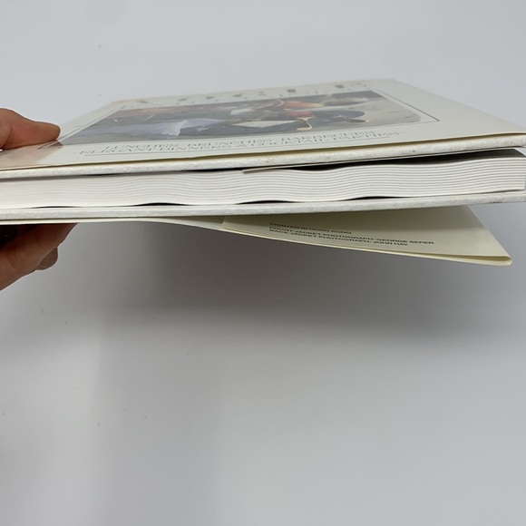 Vogue Entertaining Coffee Table Book - Picture 14 of 14